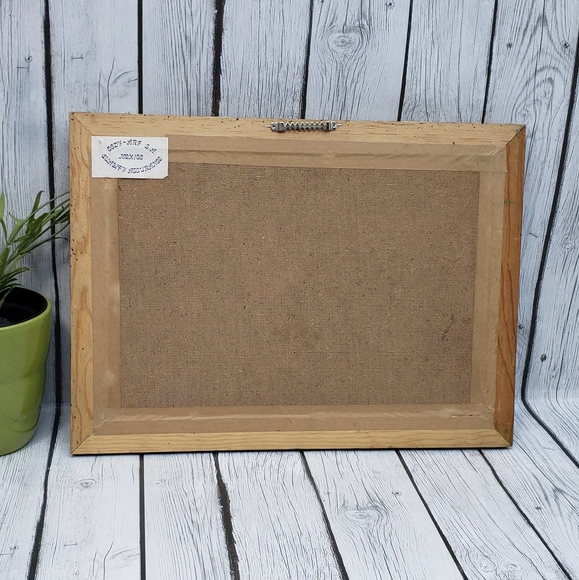 Vtg. Red Velvet Framed 1913 Mercer Wall Decor on Metal - Picture 2 of 8